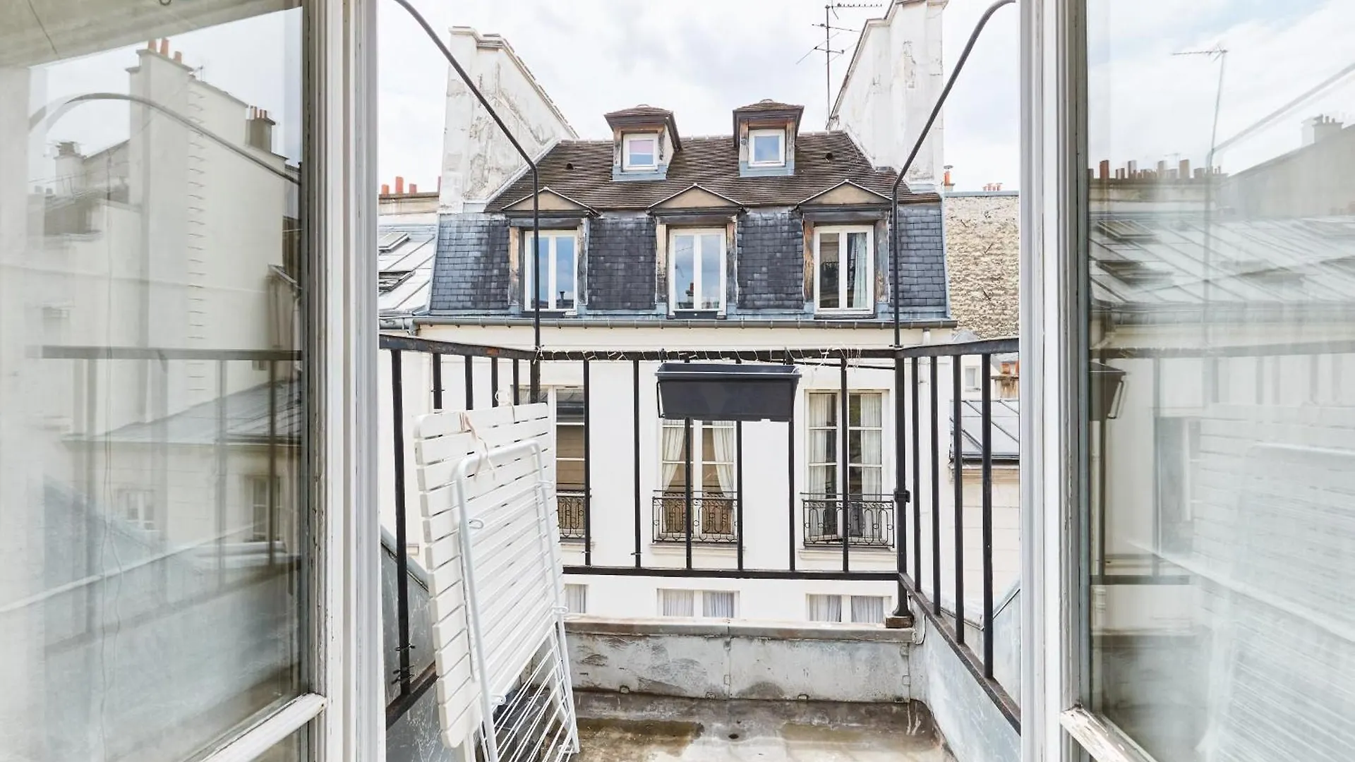 Place Des Vosges - 1Br With Balcony - Cityapartmentstay Paris 0*,  France